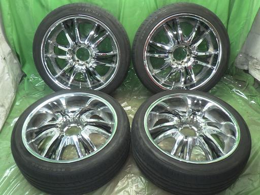 563943001　　クリックすると、もっと大きい画像を表示