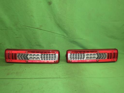 564081003　　クリックすると、もっと大きい画像を表示