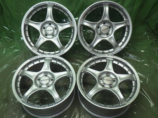 564084001　　クリックすると、もっと大きい画像を表示