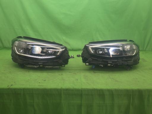 564462003　　クリックすると、もっと大きい画像を表示