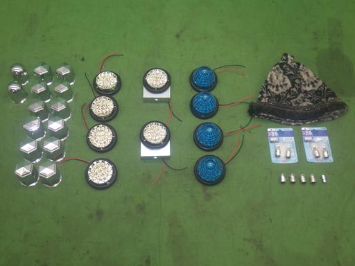 564611003　　クリックすると、もっと大きい画像を表示