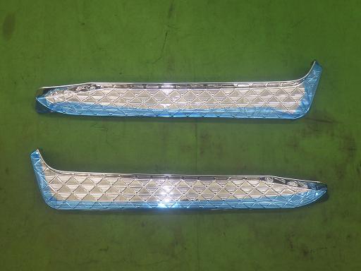 565216008　　クリックすると、もっと大きい画像を表示