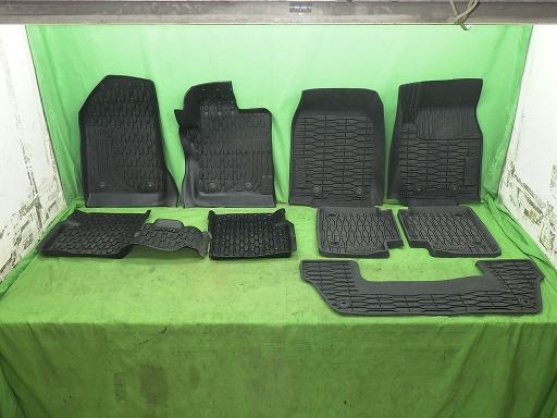 565258005　　クリックすると、もっと大きい画像を表示