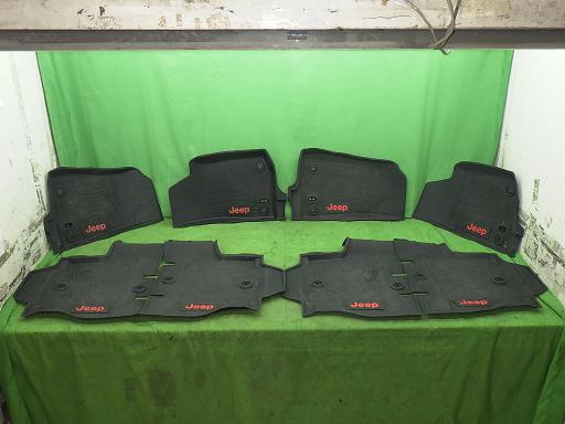 565258007　　クリックすると、もっと大きい画像を表示