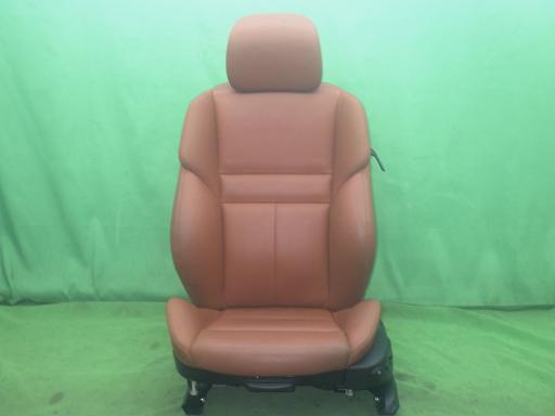 565481008　　クリックすると、もっと大きい画像を表示