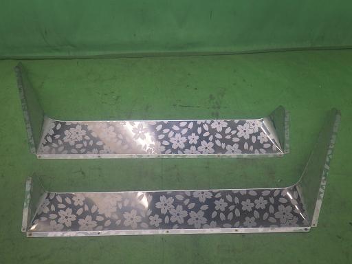 566054004　　クリックすると、もっと大きい画像を表示