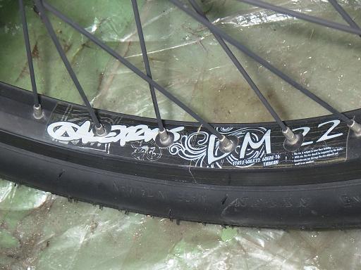 563727003　　クリックすると、もっと大きい画像を表示