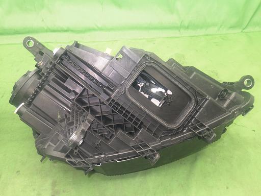 564684002　　クリックすると、もっと大きい画像を表示