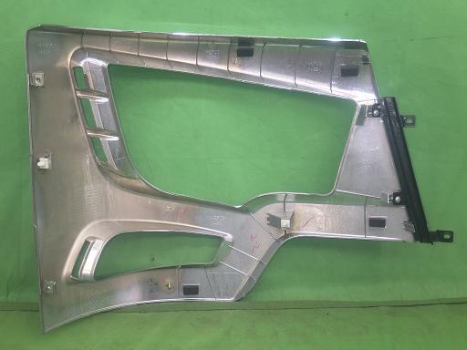 565004003　　クリックすると、もっと大きい画像を表示