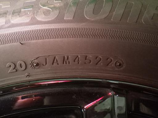 565644001　　クリックすると、もっと大きい画像を表示