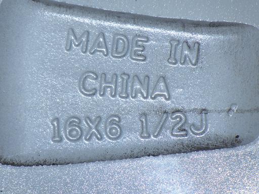 565989003　　クリックすると、もっと大きい画像を表示