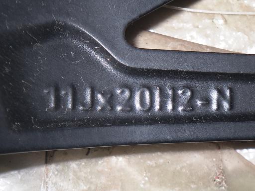 566225001　　クリックすると、もっと大きい画像を表示