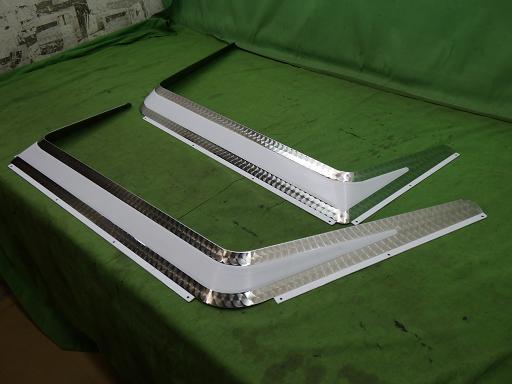 566311005　　クリックすると、もっと大きい画像を表示