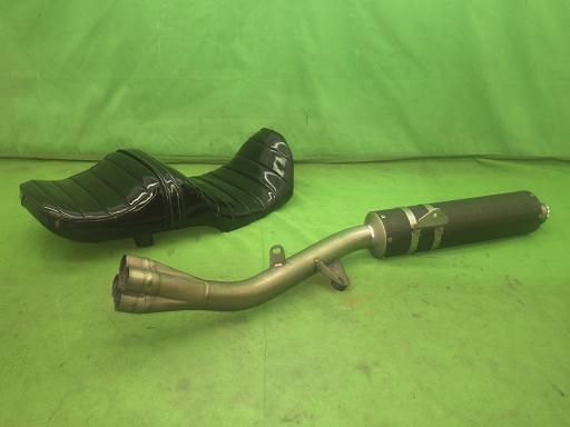 564974001　　クリックすると、もっと大きい画像を表示