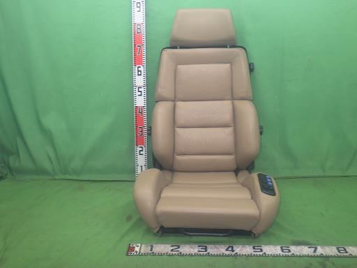 565228003　　クリックすると、もっと大きい画像を表示