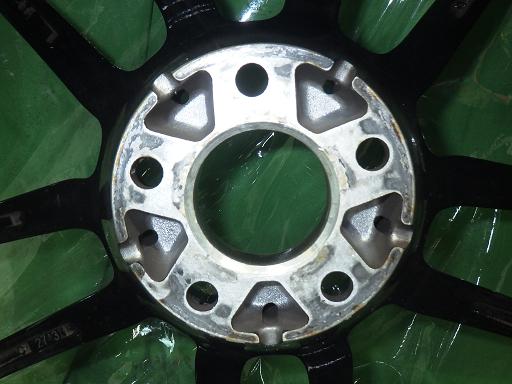 563629001　　クリックすると、もっと大きい画像を表示