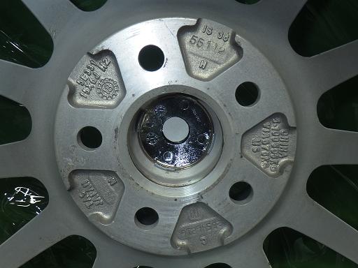 564468001　　クリックすると、もっと大きい画像を表示