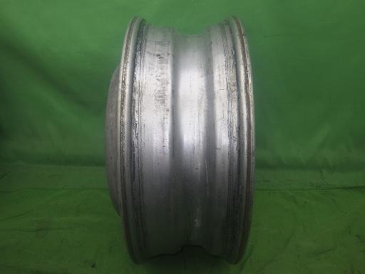 564478001　　クリックすると、もっと大きい画像を表示