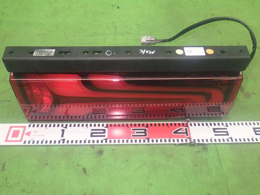 564483004　　クリックすると、もっと大きい画像を表示