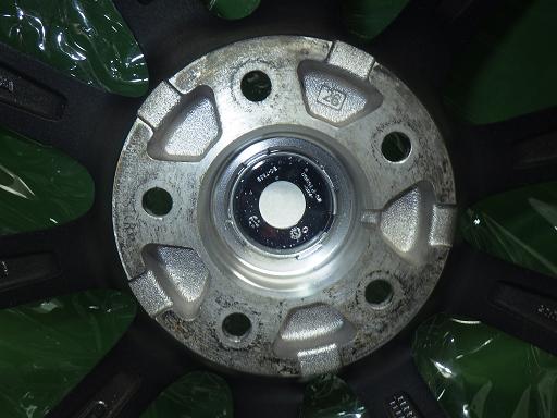 564728002　　クリックすると、もっと大きい画像を表示