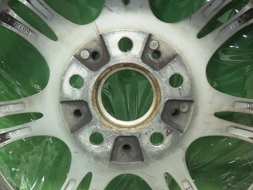 564791001　　クリックすると、もっと大きい画像を表示