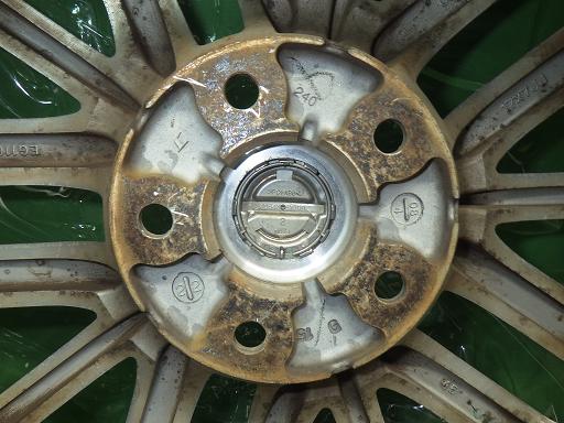 564838001　　クリックすると、もっと大きい画像を表示