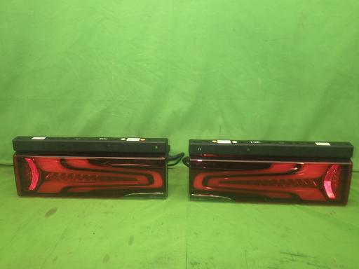 565004002　　クリックすると、もっと大きい画像を表示