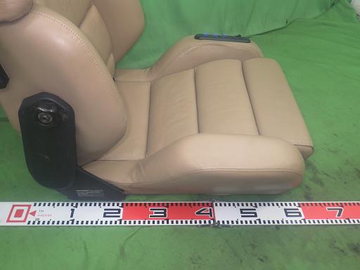 565228003　　クリックすると、もっと大きい画像を表示