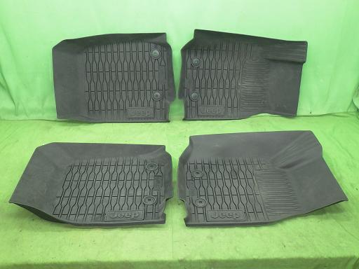 565258006　　クリックすると、もっと大きい画像を表示