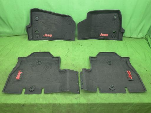 565258007　　クリックすると、もっと大きい画像を表示