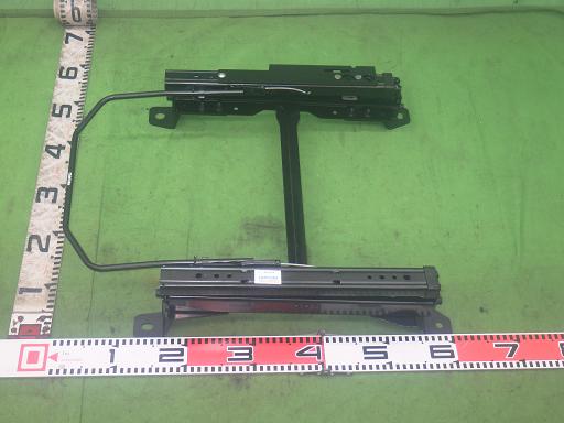 565324004　　クリックすると、もっと大きい画像を表示