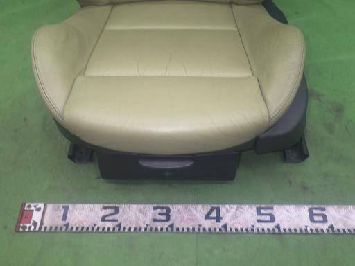 565481007　　クリックすると、もっと大きい画像を表示