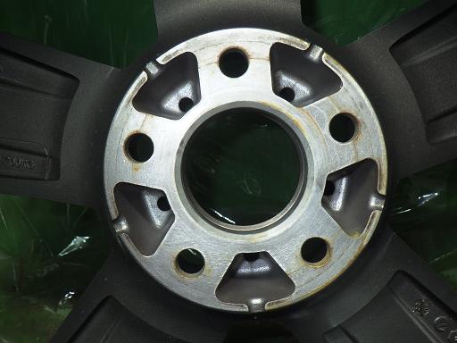 565995001　　クリックすると、もっと大きい画像を表示