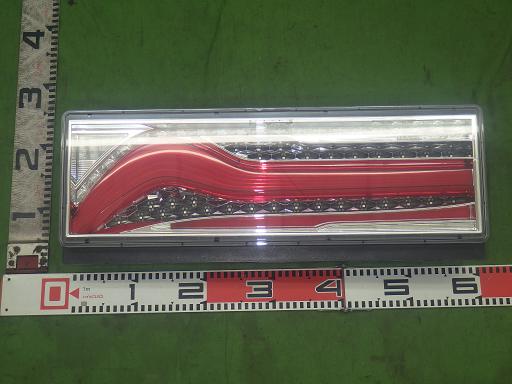 566221001　　クリックすると、もっと大きい画像を表示