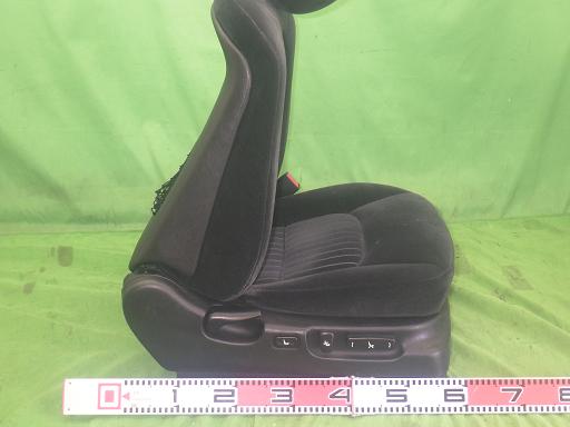 563675001　　クリックすると、もっと大きい画像を表示