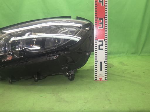 564684002　　クリックすると、もっと大きい画像を表示