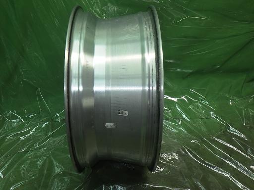 564710001　　クリックすると、もっと大きい画像を表示