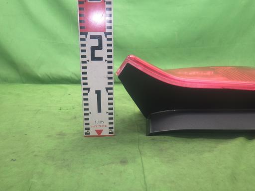 564801005　　クリックすると、もっと大きい画像を表示