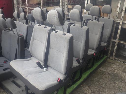 564828001　　クリックすると、もっと大きい画像を表示