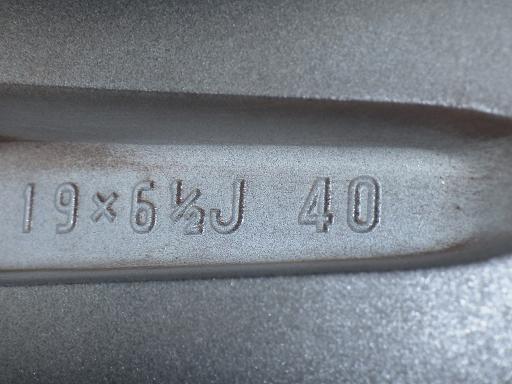 564830001　　クリックすると、もっと大きい画像を表示