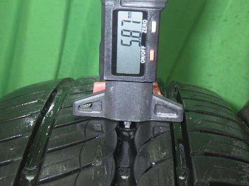 564954004　　クリックすると、もっと大きい画像を表示