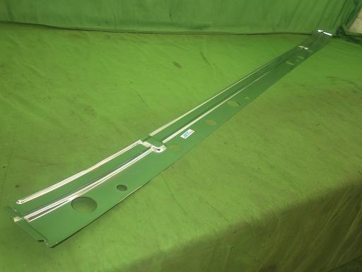 565004003　　クリックすると、もっと大きい画像を表示