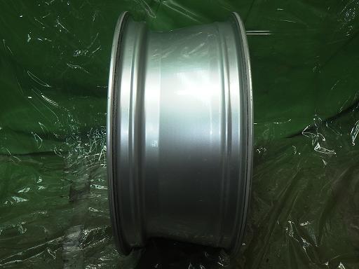 565186001　　クリックすると、もっと大きい画像を表示