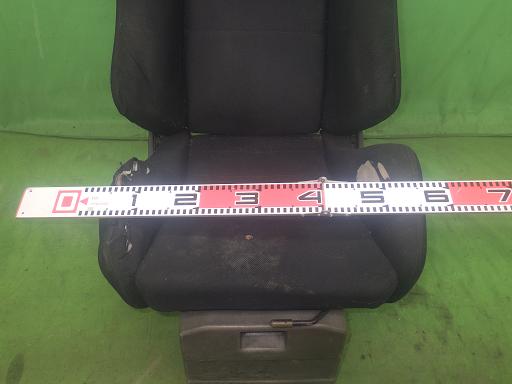 565375002　　クリックすると、もっと大きい画像を表示