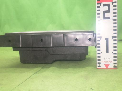 565437002　　クリックすると、もっと大きい画像を表示