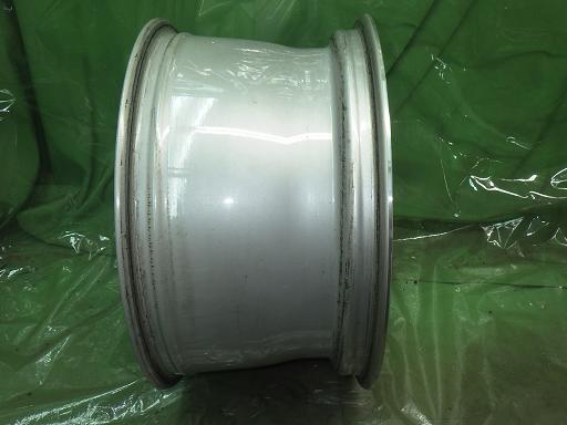 565951002　　クリックすると、もっと大きい画像を表示