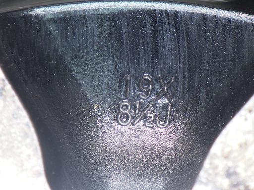 566107001　　クリックすると、もっと大きい画像を表示