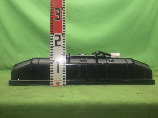 566221001　　クリックすると、もっと大きい画像を表示