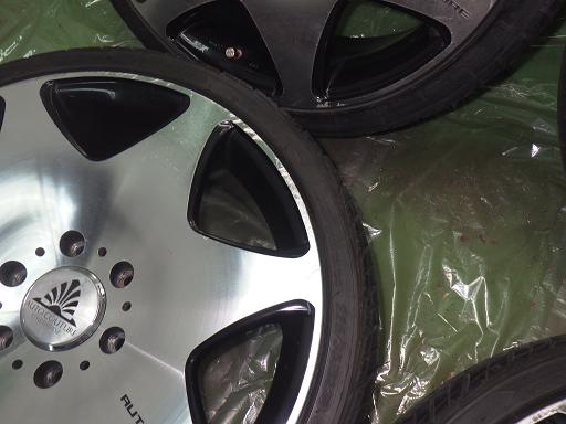 562079003　　クリックすると、もっと大きい画像を表示