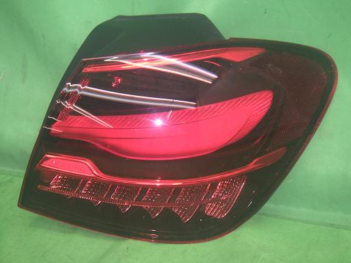 563928004　　クリックすると、もっと大きい画像を表示